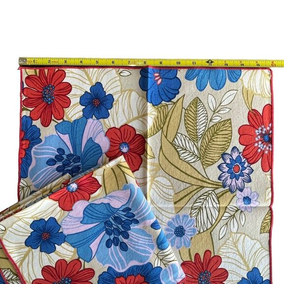 CaroLine of California 100% Cotton Tropical Fabric Napkins Bright Floral, 10 - Picture 4 of 6
